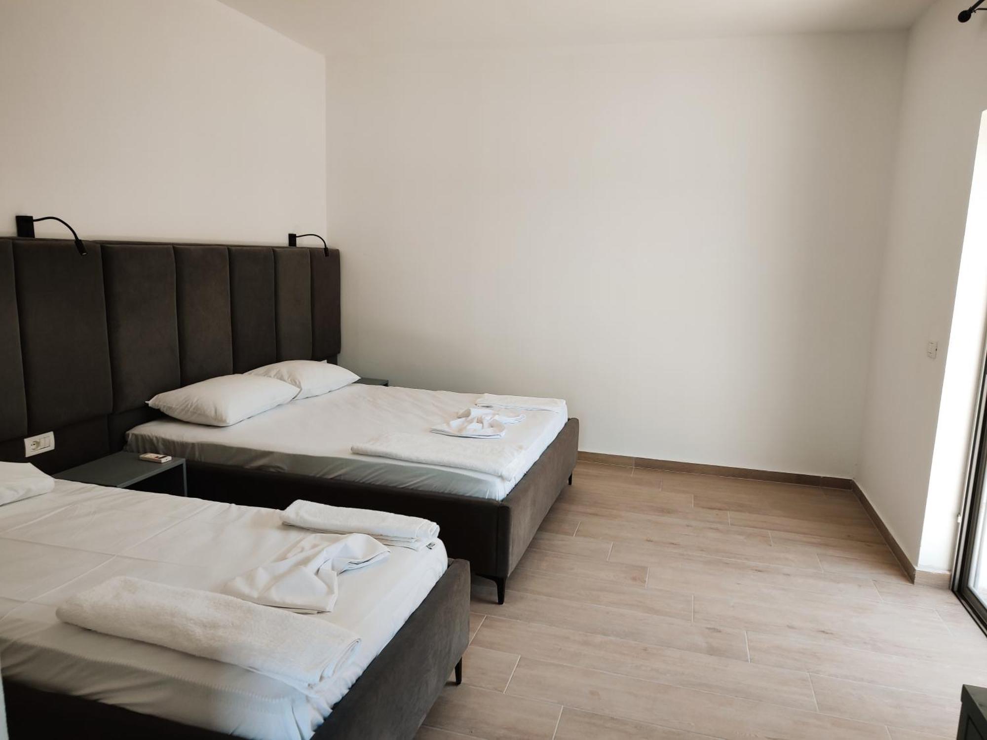 Petros Rooms Himarë Zimmer foto