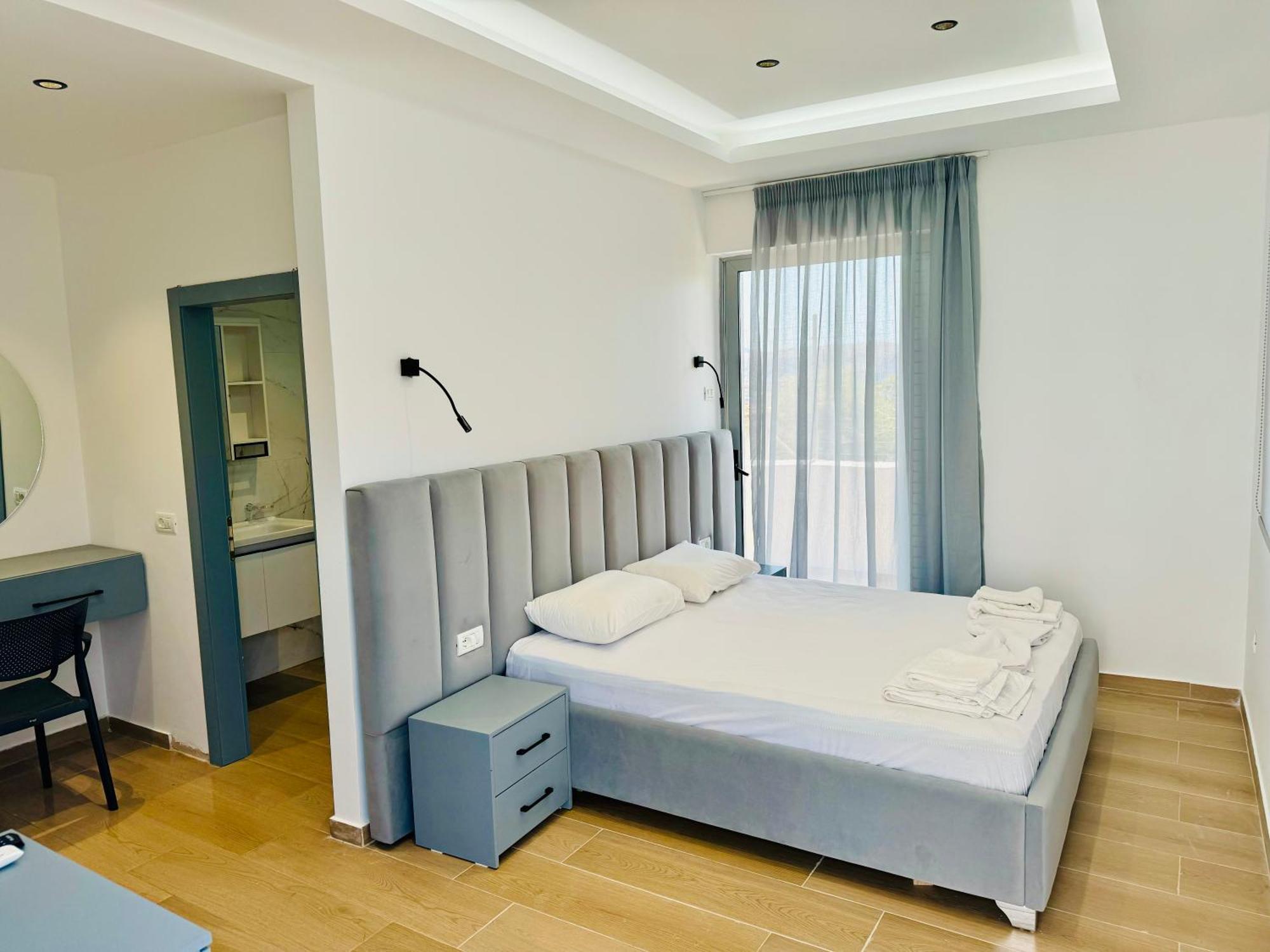 Petros Rooms Himarë Exterior foto